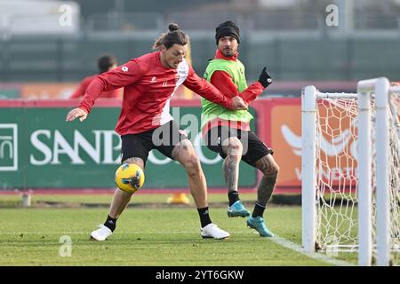 Monza, Italien. Dezember 2024. AC Monzas Milan Djuric und Armando Izzo während der Trainingseinheiten im Centro Sportivo Silvio und Luigi Berlusconi-Monzello in Monza, Italien - Freitag, 06. Dezember 2024. Sport - Fußball (Foto AC Monza/LaPresse von Studio Buzzi) Credit: LaPresse/Alamy Live News Stockfoto