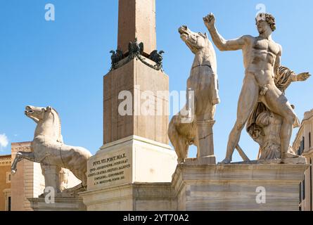 Dioscuri des Brunnens des Monte Cavallo (Fontana di Castore e Polluce oder Fontana dei Dioscuri) auf der Piazza del Quirinale, Rom, Italien Stockfoto