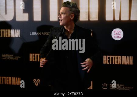 Rom, Italien. Dezember 2024. Sänger Robbie Williams nimmt am 14. Oktober 2024 an der italienischen Premiere „Better man“ im Auditorium Parco della Musica in Rom Teil. Quelle: Insidefoto di andrea staccioli/Alamy Live News Stockfoto