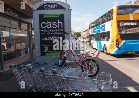 England, Kent, Dover, Straßenszene Stockfoto