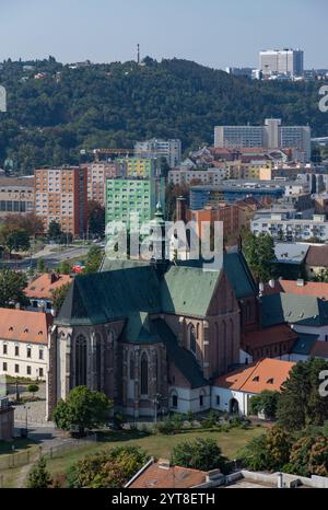 Ein Bild der Basilika der Himmelfahrt der Jungfrau Maria in Brünn. Stockfoto