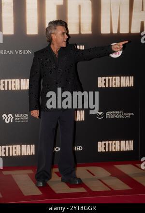 Rom, Italien, 6. Dezember 2024: Robbie Williams besucht den roten Teppich für den Film „Better man“ im Auditorium Parco della Musica Ennio Morricone. Credits: Luigi de Pompeis / Alamy Live News Stockfoto