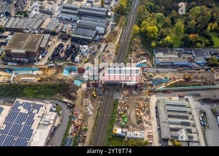 Luftaufnahme, vollständige Sperrung der Autobahn A40 beim neuen Ersatz- und Brückenbau der Schlachthofbrücke über die Gleise des Schlachthofes, Stockfoto