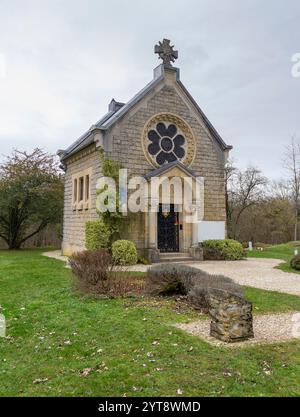 Chapel in Fleury-devant-Douaumont, eine Gemeinde im Departement Maas in Grand Est im Nordosten Frankreichs. Während der Schlacht von Verdun 1916 wurde es von den Deutschen und Franzosen 16 Mal eingenommen und zurückerobert, heute ist es vollständig zerstört Stockfoto