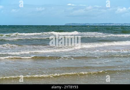 Küsteneindruck rund um Trouville-sur-Mer, eine Stadt im Departement Calvados in der Normandie im Nordwesten Frankreichs Stockfoto