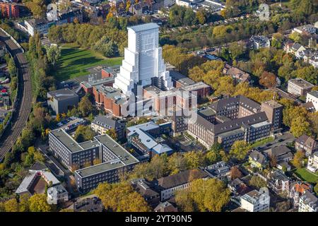 Luftansicht, Deutsches Bergbaumuseum Bochum mit Baustelle und Renovierung des überdachten Wendeturms, Wahrzeichen und Sehenswürdigkeit, Polizeipräsidium Stockfoto