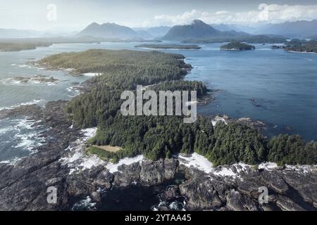 Sightseeing-Flug über Tofino, Vancouver Island. Kanada Stockfoto