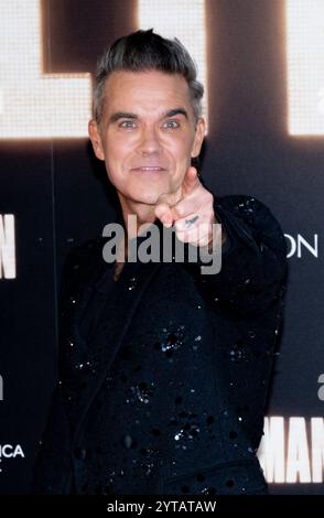 Rom, Italien. Dezember 2024. Robbie Williams nimmt am 6. Dezember 2024 an der „Better man“-Premiere im Auditorium Parco Della Musica in Rom Teil. (Foto: Massimo Valicchia/NurPhoto) Credit: NurPhoto SRL/Alamy Live News Stockfoto