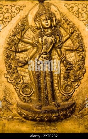 Avalokitesvara ist eine Gottheit, die sowohl von Hindus als auch von Buddhisten i verehrt wird Stockfoto