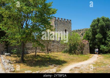 Sarande, Albanien - 7. Juni 2024. Das Butrint Castle aus dem 15. Jahrhundert im Butrint Archaeological Park im Butrint National Park. UNESCO-Weltkulturerbe Stockfoto