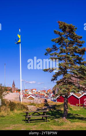 Malerisches Fjällbacka, Bohuslän, Schweden Malerische Ansicht von Fjällbacka in Bohuslän, Västra Götalands län, Schweden. Stockfoto