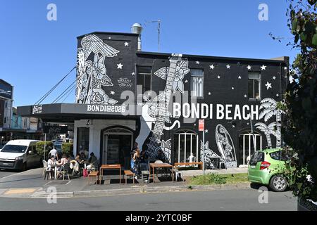 Ein Café in der Nähe von Bondi Beach in Sydney, Australien Stockfoto