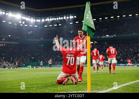 Vinicius Lopes feiert, nachdem er beim Spiel der Liga Portugal zwischen den Teams von Sporting CP und CD Santa Clara im Estadio Jose Alvalade (Mac Stockfoto