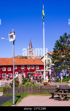 Malerischer Blick auf Fjällbacka in Bohuslän, Västra Götalands län, Schweden, berühmt durch die Kriminalromane der schwedischen Autorin Camilla Läckberg. Stockfoto