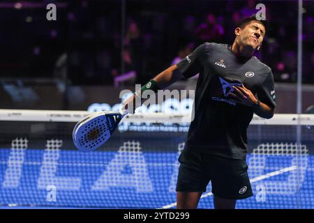 Mailand, Italien. Dezember 2024. Federico Chingotto (ARG) reagierte während des Spiels von Milano Premiere Padel P1 zwischen Pol Hernandez Alvarez (ESP) Ramiro Jesus Valenzuela (ARG) gegen Federico Chingotto (ARG) Alejandro Galan (ESP) in der Allianz Cloud Arena. Ergebnis: Inter 3:1 Parma Credit: SOPA Images Limited/Alamy Live News Stockfoto