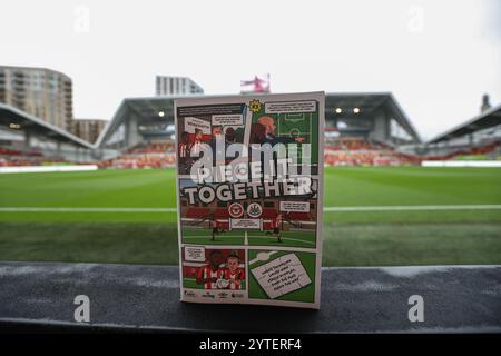 London, Großbritannien. Dezember 2024. Das Spieltag-Programm während des Premier League-Spiels Brentford gegen Newcastle United im Gtech Community Stadium, London, Vereinigtes Königreich, 7. Dezember 2024 (Foto: Alfie Cosgrove/News Images) in London, Vereinigtes Königreich am 2024. (Foto: Alfie Cosgrove/News Images/SIPA USA) Credit: SIPA USA/Alamy Live News Stockfoto