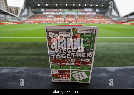 London, Großbritannien. Dezember 2024. Das Spieltag-Programm während des Premier League-Spiels Brentford gegen Newcastle United im Gtech Community Stadium, London, Vereinigtes Königreich, 7. Dezember 2024 (Foto: Alfie Cosgrove/News Images) in London, Vereinigtes Königreich am 2024. (Foto: Alfie Cosgrove/News Images/SIPA USA) Credit: SIPA USA/Alamy Live News Stockfoto