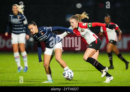 Rotterdam, Niederlande. Dezember 2024. Rotterdam - Marushka Waldus von Feyenoord V1 während der neunten Runde der Azerion Vrouwen Eredivisie in der Saison 2024/2025. Das Spiel findet zwischen Feyenoord V1 und Telstar V1 in Varkenoord am 7. Dezember 2024 in Rotterdam, Niederlande, statt. Credit: Box to Box Pictures/Alamy Live News Stockfoto