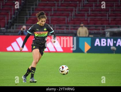 Amsterdam, Niederlande. Dezember 2024. Johan Cruijff Arena, 07. Dezember 2024 Chimera Ripa (10 PSV) während des Azerion Vrouwen Eredivisie Spiels zwischen Ajax und PSV Vrouwen in der Amsterdam Arena, Niederlande. (Arne van der Ben/SPP) Credit: SPP Sport Press Photo. /Alamy Live News Stockfoto