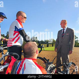 2. JUNI 2012 Sandringham Norfolk CA. 2012 behinderte Veteranen aus Großbritannien und den USA, die alle lebensverändernde Verletzungen in Afghanistan erlitten haben Stockfoto