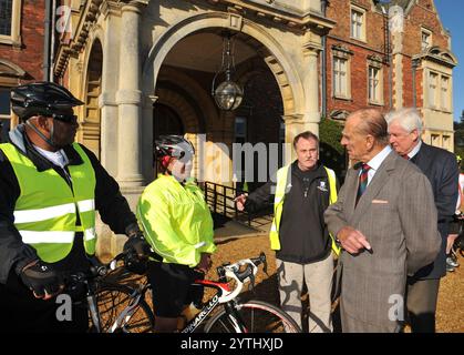 2. JUNI 2012 Sandringham Norfolk CA. 2012 behinderte Veteranen aus Großbritannien und den USA, die alle lebensverändernde Verletzungen in Afghanistan erlitten haben Stockfoto