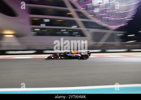 Sergio Checo Perez (Oracle Red Bull Racing, #11), Qualifying, ARE, Formel 1 Weltmeisterschaft, Abu Dhabi Grand Prix, Yas Marina Circuit, 07.12.2024 Foto: Eibner-Pressefoto/Annika Graf Stockfoto