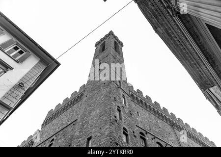 Fassade des Palazzo Strozzi, ein bedeutendes historisches Gebäude in Florenz, Toskana, Italien. Stockfoto