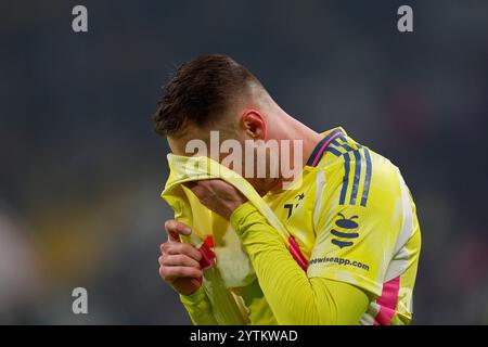 Torino, Italien. Dezember 2024. Juventus' Teun Koopmeiners während des Fußballspiels der Serie A zwischen Juventus und Bologna im Allianz-Stadion in Turin, Norditalien - Samstag, den 07. Dezember 2024. Sport - Fußball . (Foto: Spada/Lapresse) Credit: LaPresse/Alamy Live News Stockfoto