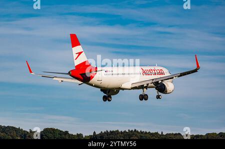 Zürich, Schweiz, 6. September 2024: Ein Austrian Airlines Airbus A320-214 ist auf seinem letzten Anflug zum Flughafen Zürich. Registrierung OE-LZF. (Foto von und Stockfoto