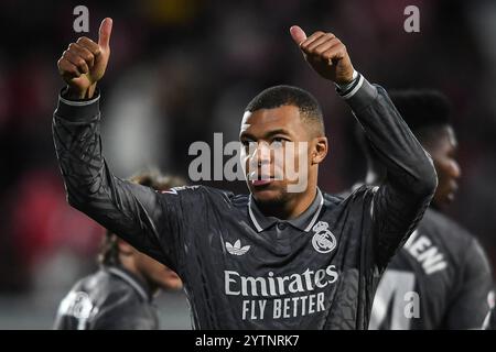 Girona, Girona, Spanien. Dezember 2024. Kylian MBAPPE von Real Madrid feiert sein Tor während des LaLiga-Spiels zwischen Girona FC und Real Madrid CF im Montilivi-Stadion am 07. Dezember 2024 in Girona, Spanien. (Kreditbild: © Matthieu Mirville/ZUMA Press Wire) NUR REDAKTIONELLE VERWENDUNG! Nicht für kommerzielle ZWECKE! Stockfoto