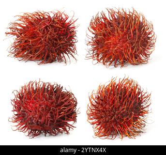 Frische ungeschälte Rambutan-Früchte isoliert auf weiß, Set Stockfoto