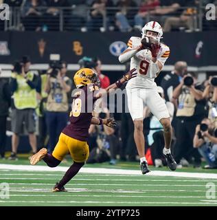 Arlington, USA. Dezember 2024. Der Wide Receiver JAYDEN HIGGINS (9) der Iowa State Cyclones (9) empfängt am 7. Dezember 2024 im AT&T Stadium in Arlington, Texas, während der ersten Hälfte des Big XII Championship-Spiels zwischen den Arizona State Sun Devils und den Iowa State Cyclones. (Foto: Jerome Hicks/SIPA USA) Credit: SIPA USA/Alamy Live News Stockfoto