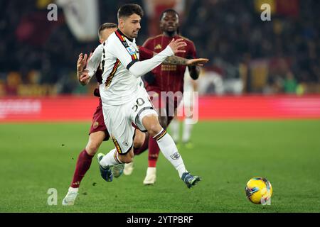 Rom, Italien 7.12.2024: Santiago Pierotti von Lecce während des Spiels der italienischen Fußballmeisterschaft Serie A Enilive 2024-2025 ALS Roma gegen US Lecce im Stadio Stockfoto