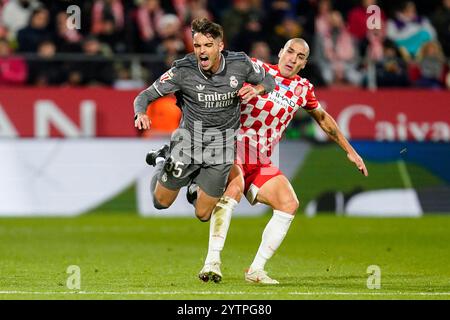 Girona, Spanien. Dezember 2024. Während des La Liga EA Sports Matches zwischen Girona FC und Real Madrid spielte er am 7. Dezember 2024 im Montilivi Stadion in Girona, Spanien. (Foto: Sergio Ruiz/PRESSINPHOTO) Credit: PRESSINPHOTO SPORTS AGENCY/Alamy Live News Stockfoto