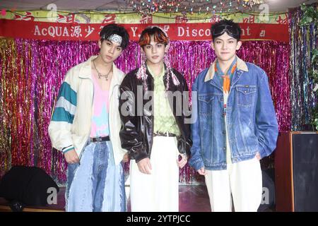 TAIPEI, CHINA - 6. DEZEMBER 2024 - Acqua R.Y.G., bestehend aus Lin Yujia, Always You und Trunkene Texte, nahmen an der Veröffentlichung des neuen Songs des Dynami Teil Stockfoto