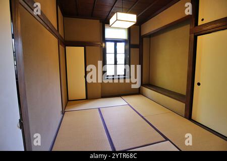 Zimmer im japanischen Stil in der ehemaligen Maeda Family Residence (erbaut 1929 im Besitz der Regierung), Komaba Park, Tokio, Japan Stockfoto
