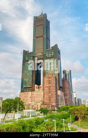 Herrlicher Blick auf den 85 Sky Tower in Kaohsiung, Taiwan Stockfoto