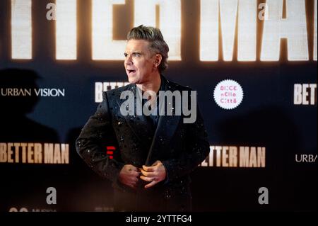Robbie Williams nimmt am 6. Dezember 2024 an der Premiere von Better man im Auditorium Parco Della Musica in Rom Teil. Stockfoto