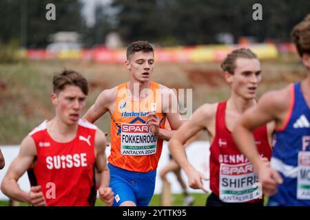 Antalya, Türkei. Dezember 2024. ANTALYA, TÜRKEI - 8. DEZEMBER: Jesse Fokkenrood aus den Niederlanden trat am 8. Dezember 2024 in Antalya, Türkei, beim U23-Rennen an der 30. SPAR-Cross-Country-Europameisterschaft in Dokumapark an. (Foto von Yagiz Gurtug/BSR Agency) Credit: BSR Agency/Alamy Live News Stockfoto