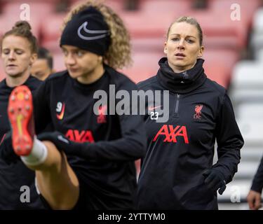 Leigh Sports Village, Manchester, Großbritannien. Dezember 2024. Damen Super League Football, Manchester United Women versus Liverpool Women; Gemma Bonner of Liverpool Women during the warm Up Credit: Action Plus Sports/Alamy Live News Stockfoto