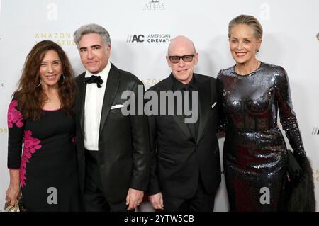 Gäste, Kevin Goetz und Sharon Stone bei der Verleihung der 38. American Cinematheque Awards im Beverly Hilton Hotel. Beverly Hills, 06.12.2024 Stockfoto