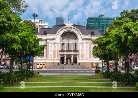Ho-Chi-Minh-Stadt-Ballett, Symphonie, Orchester und Oper in Ho-Chi-Minh-Stadt, Vietnam. Übersetzung: 'Saigon Opera House' Stockfoto