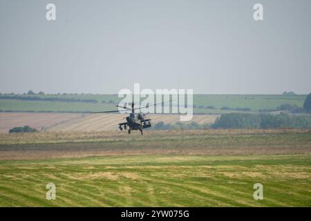 Nahaufnahme einer britischen Armee Boeing Apache Kampfhubschrauber AH2 AH-64E AH64 Army Air Corp AAC Stockfoto