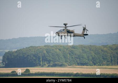 Nahaufnahme einer britischen Armee Boeing Apache Kampfhubschrauber AH2 AH-64E AH64 Army Air Corp AAC Stockfoto