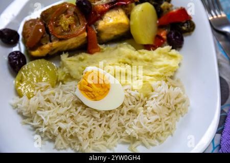 Traditionelles Kabeljau-Rezept, zubereitet im klassischen Stil Stockfoto