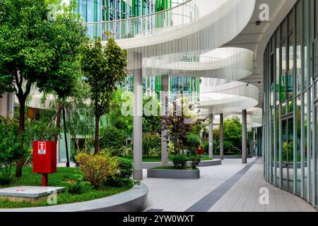 Das Università degli Studi Roma Tre befindet sich an der Via Ostiense in Rom, Italien. Stockfoto