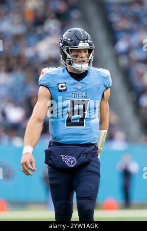 Nashville, USA. Dezember 2024. Tennessee Titans Quarterback will Levis (8) während ihres Spiels gegen die Jacksonville Jaguars im Nissan Stadium in Nashville, Tennessee am 8. Dezember 2024. (Foto: Kindell Buchanan/SIPA USA) Credit: SIPA USA/Alamy Live News Stockfoto