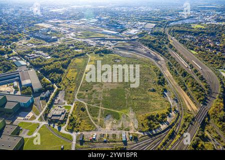 Luftaufnahme, Brachfläche am Nordrand des Industriegebiets Westfalenhütte, Borsigplatz, Dortmund, Ruhrgebiet, Nordrhein-Westfalen, G Stockfoto