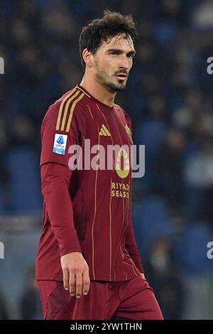 Rom, Italien. Dezember 2024. Mats Hummels von AS Roma wurde während des Spiels der Serie A zwischen Roma und Lecce im Olympiastadion gesehen. Endnote Roma 4: 1 Lecce Credit: SOPA Images Limited/Alamy Live News Stockfoto