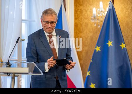 Prag, Tschechische Republik. Dezember 2024. Der tschechische Minister für europäische Angelegenheiten Martin Dvorak nimmt am 9. Dezember 2024 in Prag, Tschechische Republik, an einer Konferenz mit dem Titel 20 Jahre Europa: Neue Herausforderungen und Chancen Teil. Quelle: Ondrej Deml/CTK Photo/Alamy Live News Stockfoto